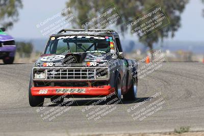 media/Sep-28-2025-24 Hours of Lemons (Sun) [[5dfe0e5f6e]]/10am (Off Ramp Exit)/